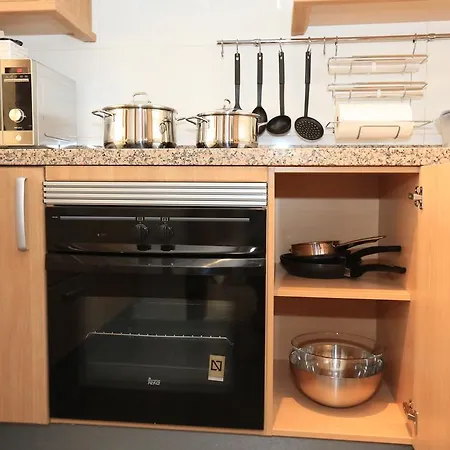 Juan Garcia Apartmán *
